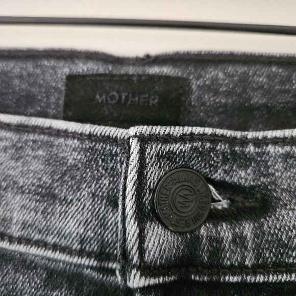 Mother Black Dark Wash Wide Leg Cropped Jeans - Picture 5 of 12